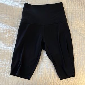 Align super high rise short 10”